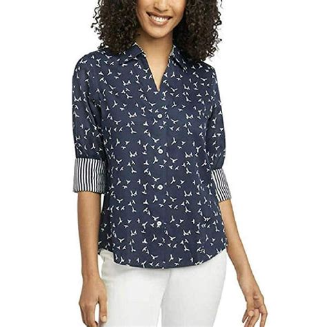 <strong>Foxcroft</strong> Women's Taylor Essential Non-Iron Blouse. . Foxcroft shirts